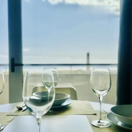 A 300 M Vista Oceano Wi Fi 4ºpiano דירה *