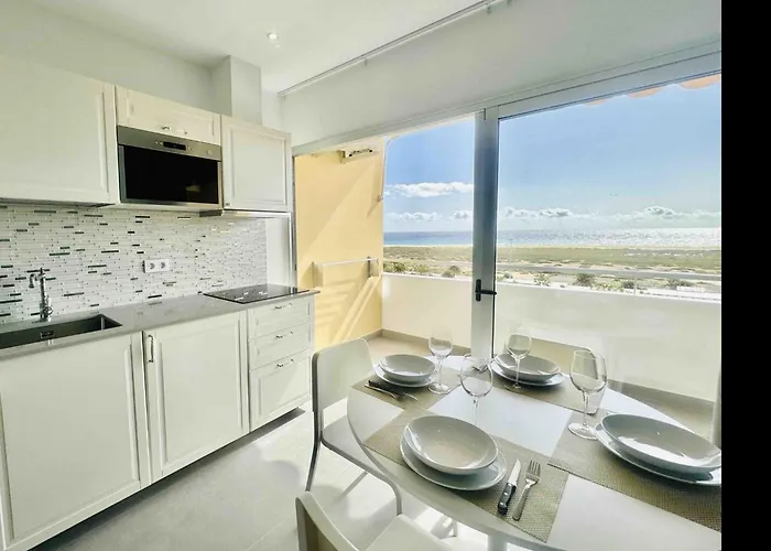 A 300 M Vista Oceano Wi Fi 4ºpiano アパート モロ・デル・ハブレ